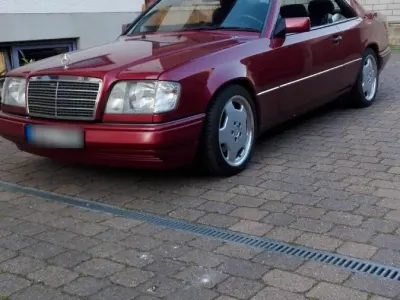 Gebraucht Mercedes 320 220 PS (161 kW) 1995 Rot Coupé