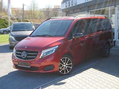 Gebraucht Mercedes V250 Edition 190 PS (139 kW) 2018 Designo hyazinthrot Van / Kleinbus