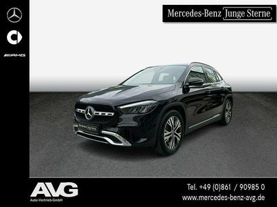 Second-hand Mercedes GLA200 Advanced 150 CP (110 kW) 2025 Negru SUV