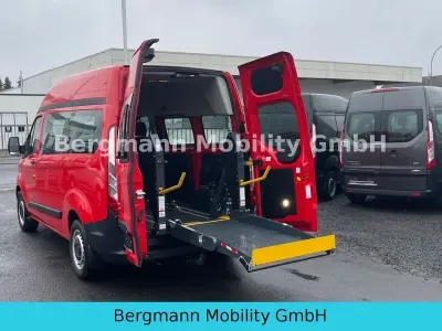 Gebraucht Ford Transit Custom 131 PS (96 kW) 2019 Rot Van / Kleinbus