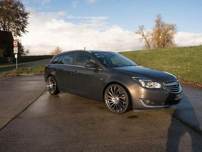 Gebraucht Opel Insignia Edition 194 PS (142 kW) 2014 Grau Kombi