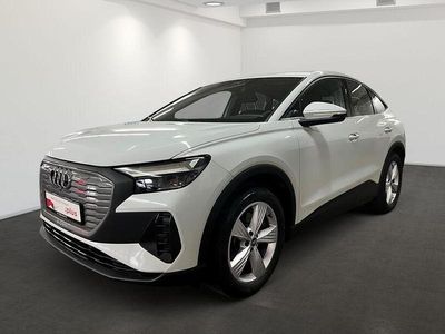 Gebraucht Audi Q4 Sportback e-tron Comfort 150 kW (204 PS) 2023 (gletscherweiß metallic) SUV