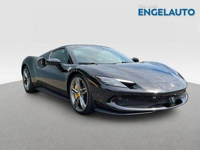 Gebraucht Ferrari 296 829 PS (609 kW) 2024 Schwarz Cabrio