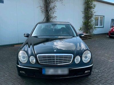 gebraucht Mercedes E200 