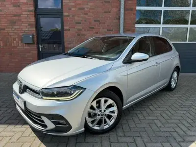 Usata VW Polo Style 95 CV (69 kW) 2022 Argento Utilitaria