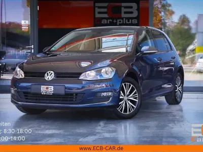 Gebraucht VW Golf VII 86 PS (63 kW) 2016 Blau Limousine