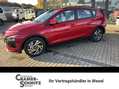 Neu Hyundai Bayon Trend 101 PS (74 kW) 2025 Rot SUV