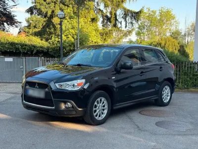 Używany Mitsubishi ASX 150 KM (110 kW) 2011 Czarny SUV