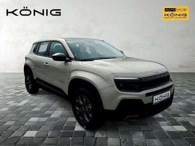Neu Jeep Avenger Longitude 101 PS (74 kW) 2025 Grau SUV