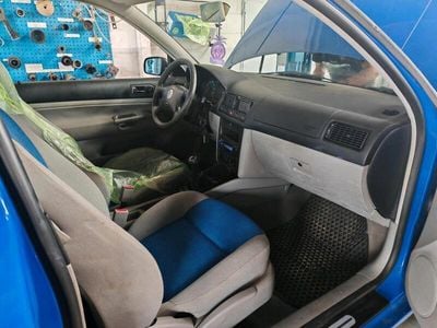 VW Golf IV