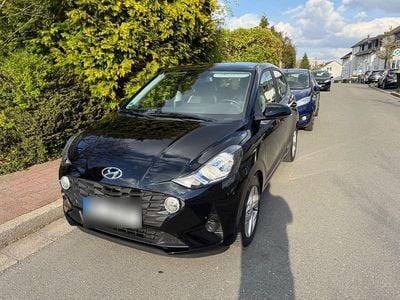 Usata Hyundai i10 Trend 84 CV (61 kW) 2023 Nero Utilitaria