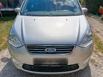 Gebraucht Ford Galaxy Trend 145 PS (106 kW) 2012 Silber Van / Kleinbus