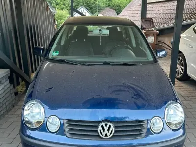 Gebraucht VW Polo 54 PS (39 kW) 2002 Blau Kleinwagen