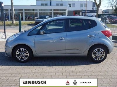 Gebraucht Kia Venga DREAM-TEAM Edition 125 PS (91 kW) 2019 Silber Kleinwagen