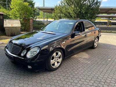 Mercedes E220