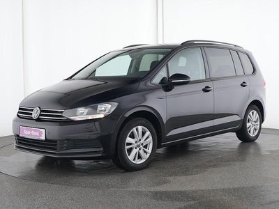 Deep black Gebraucht 2022 VW Touran Comfortline Van / Kleinbus | 26.148 € (Guter Preis)