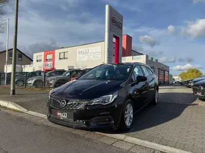 Gebraucht Opel Astra Edition 122 PS (89 kW) 2020 Schwarz Kombi