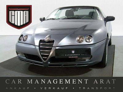 Grau Gebraucht 2004 Alfa Romeo Spider Cabrio | 7.885 €