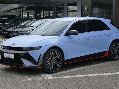 Blau Neu 2025 Hyundai Ioniq Kleinwagen | 70.990 €