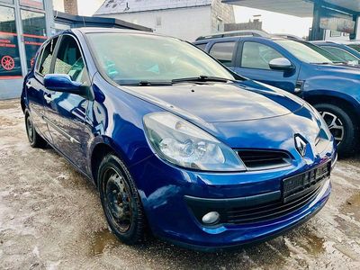 Gebraucht Renault Clio II Dynamique 75 PS (55 kW) 2009 Blau Limousine
