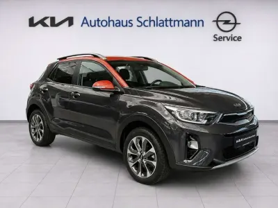 Gebraucht Kia Stonic DREAM-TEAM Edition 101 PS (74 kW) 2019 (aax) graphite met./orange SUV