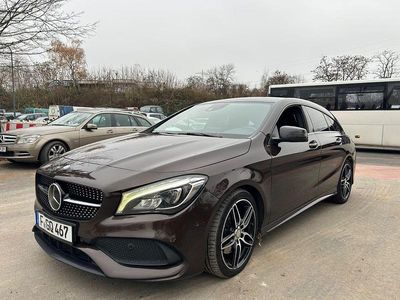 Braun Gebraucht 2016 Mercedes CLA220 Shooting Brake AMG Kombi | 12.000 € (Fairer Preis)