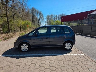 Begagnad Opel Meriva Edition 90 HK (66 kW) 2009 Grå Minibuss