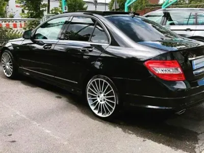 Używany Mercedes C280 AMG 231 KM (169 kW) 2007 Czarny Sedan/Limuzyna