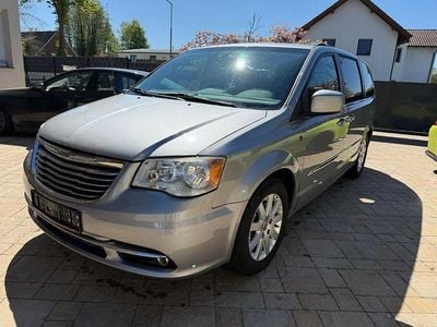 Usata Chrysler Grand Voyager 287 CV (211 kW) 2013 Grigio Monovolume