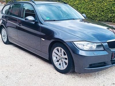 Gebraucht BMW 320 Sport Line 150 PS (110 kW) 2007 Grau Kombi