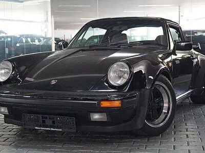 Second-hand Porsche 911 207 CP (152 kW) 1986 Negru Cabrio