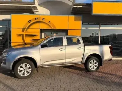 Gebraucht Isuzu D-Max 163 PS (119 kW) 2024 Silber Pickup