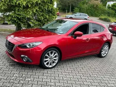 Gebraucht Mazda 3 Selection 150 PS (110 kW) 2021 Soul red crystal m Kleinwagen