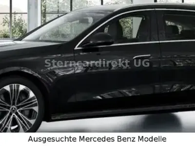 Gebraucht Mercedes E300 Avantgarde 313 PS (230 kW) 2025 Schwarz Limousine