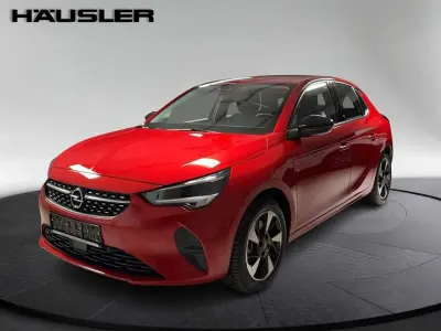 Używany Opel Corsa-e Elegance 100 kW (136 KM) 2022 Czerwony Hatchback