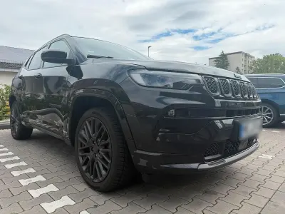 Gebraucht Jeep Compass 179 PS (131 kW) 2022 Schwarz SUV