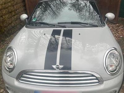 Second-hand Mini Cooper Cabriolet 122 CP (89 kW) 2014 Argintiu Cabrio