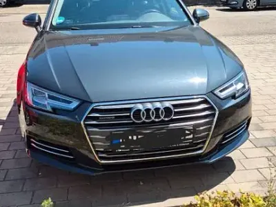 Gebraucht Audi A4 Ambiente 190 PS (139 kW) 2018 Grau Kombi