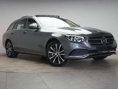 Gebraucht Mercedes E300 Avantgarde 194 PS (142 kW) 2020 Selenitgrey Kombi