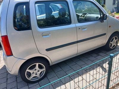 Opel Agila