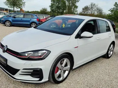 Gebraucht VW Golf VII GTI 245 PS (180 kW) 2019 Weiß Limousine