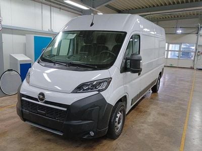 Second-hand Opel Movano 140 CP (102 kW) 2024 Alb Van