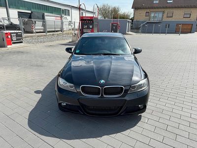 Gebraucht BMW 320 M Sport 184 PS (135 kW) 2011 Schwarz Limousine