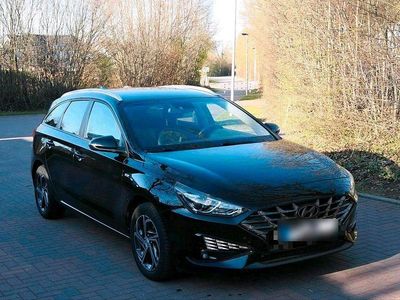 Second-hand Hyundai i30 160 CP (117 kW) 2021 Negru Break