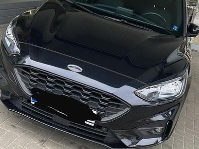Gebraucht Ford Focus 120 PS (88 kW) 2021 Schwarz Kombi