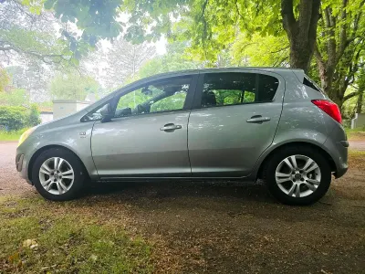 Occasion Opel Corsa 87 ch (63 kW) 2011 Bleue Citadine
