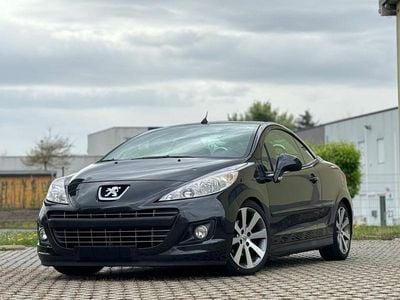 Gebraucht Peugeot 207 CC Premium 120 PS (88 kW) 2010 Schwarz Cabrio