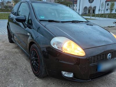 Usata Fiat Punto 78 CV (57 kW) 2006 Nero Utilitaria