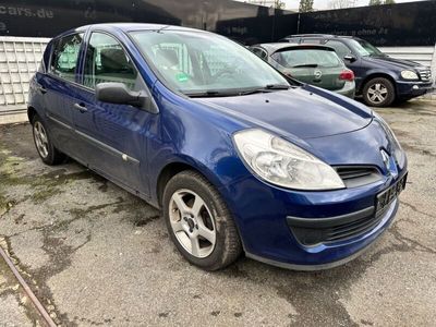 gebraucht Renault Clio III Expression/138500 km/Tüv neu