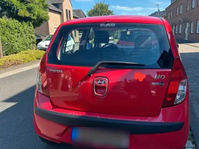 Gebraucht Hyundai i10 67 PS (49 kW) 2008 Rot Kleinwagen